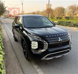 میتسوبیشی ئاوتلاندەر